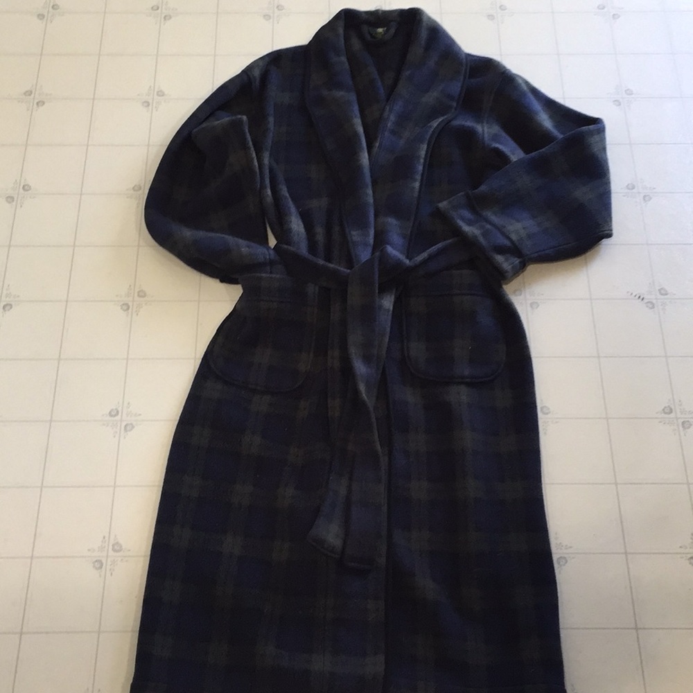 Men’s Thick and Cozy Bathrobe